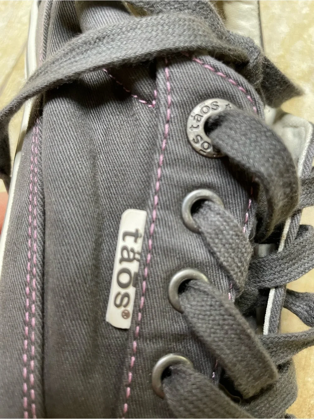 Taos Footwear taos moc